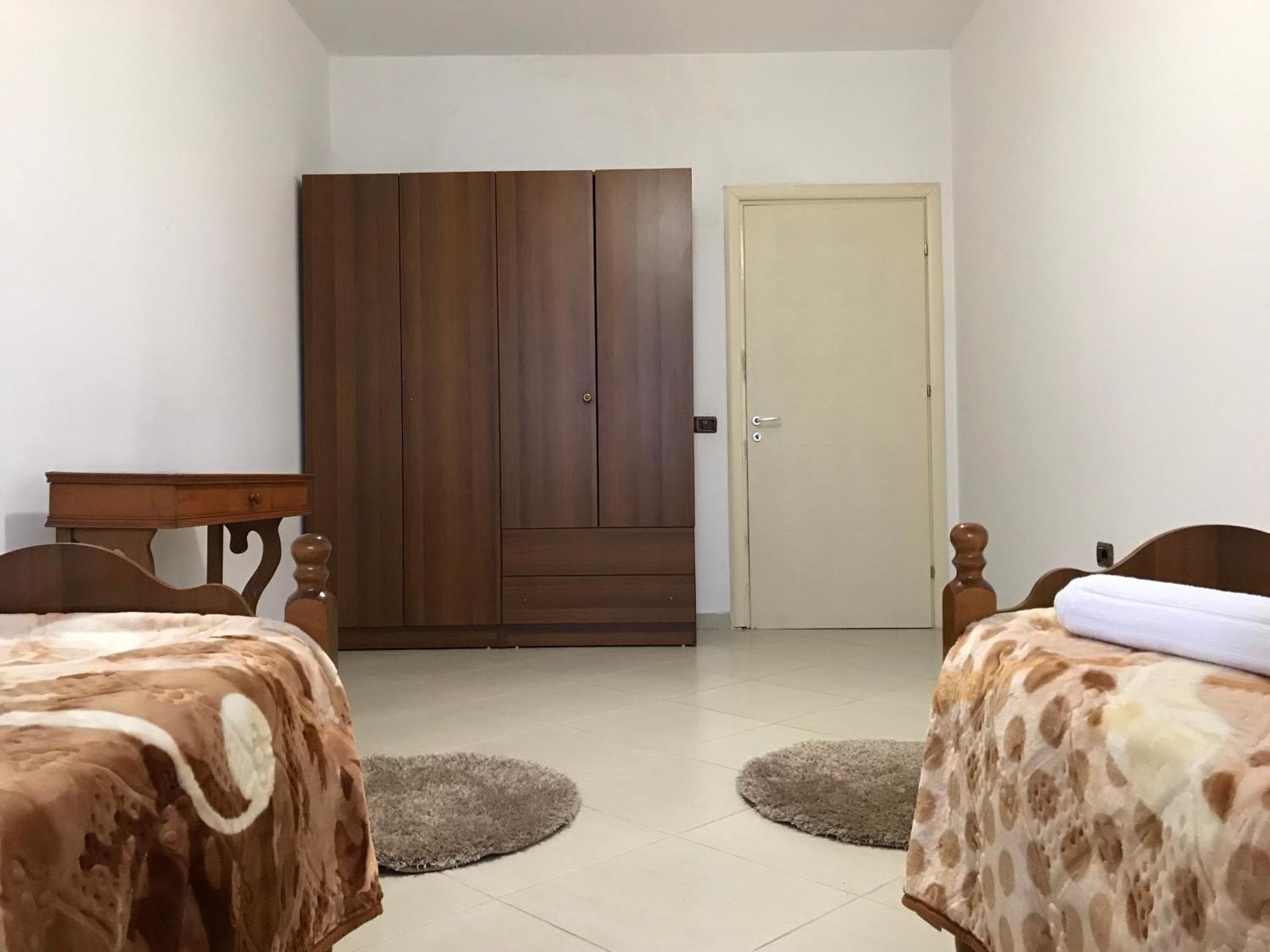 Home Sweet Home 1 - Guest House Tirana Room photo